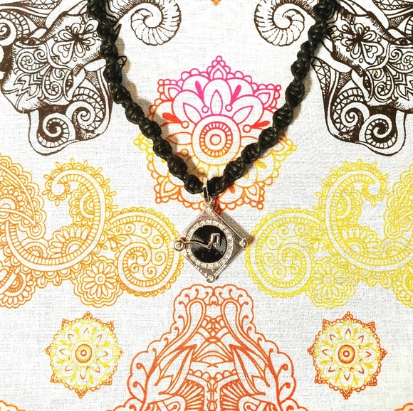 Handmade Jewelry - New✨Turntable DJ Necklace